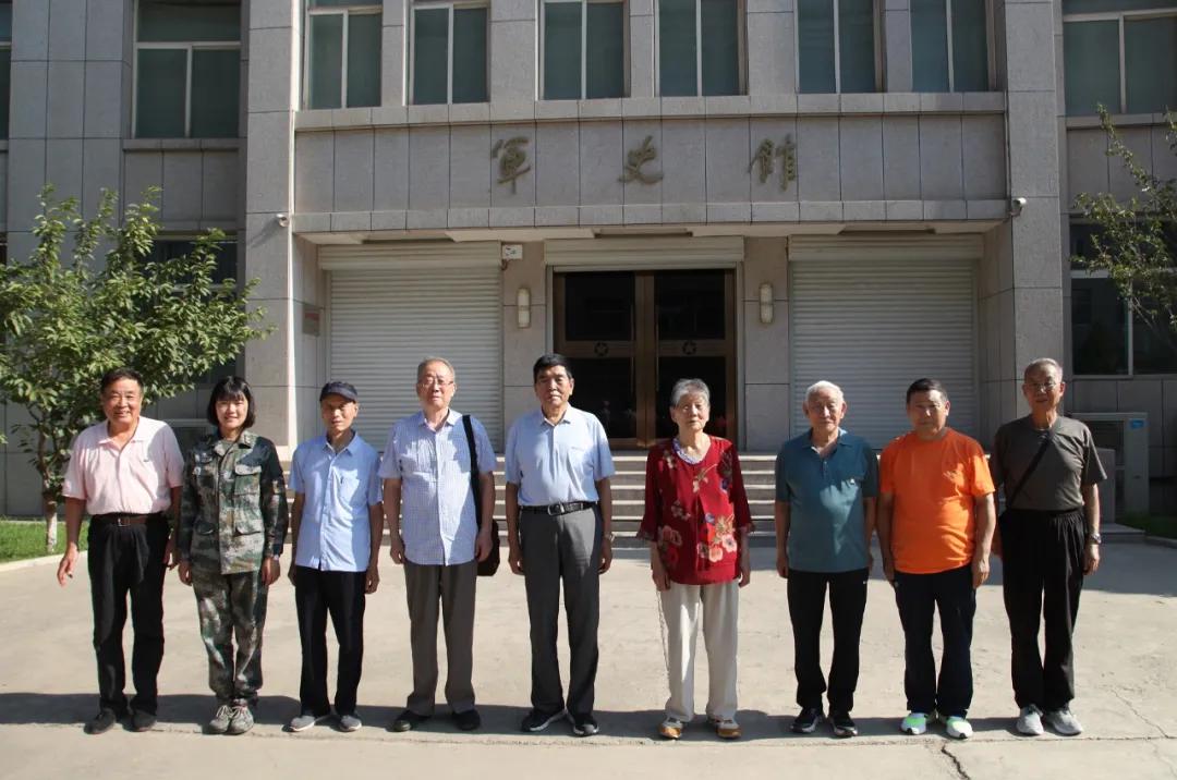 宁夏，致敬各位来宾与朋友们